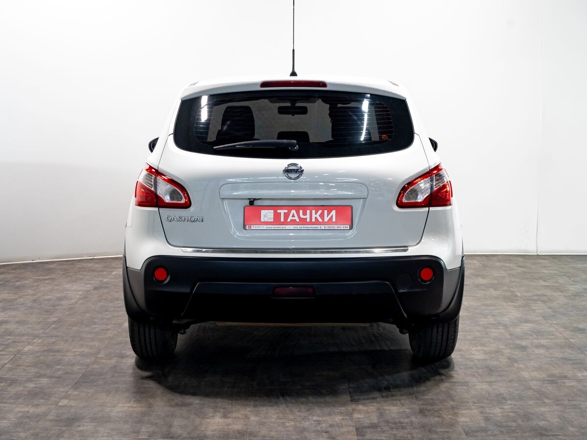 Nissan Qashqai 2013 - фото автомобиля