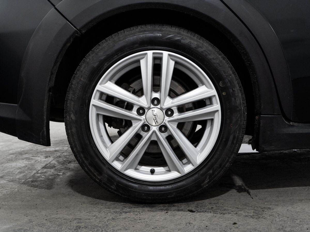 Subaru Impreza XV 2010 - фото автомобиля