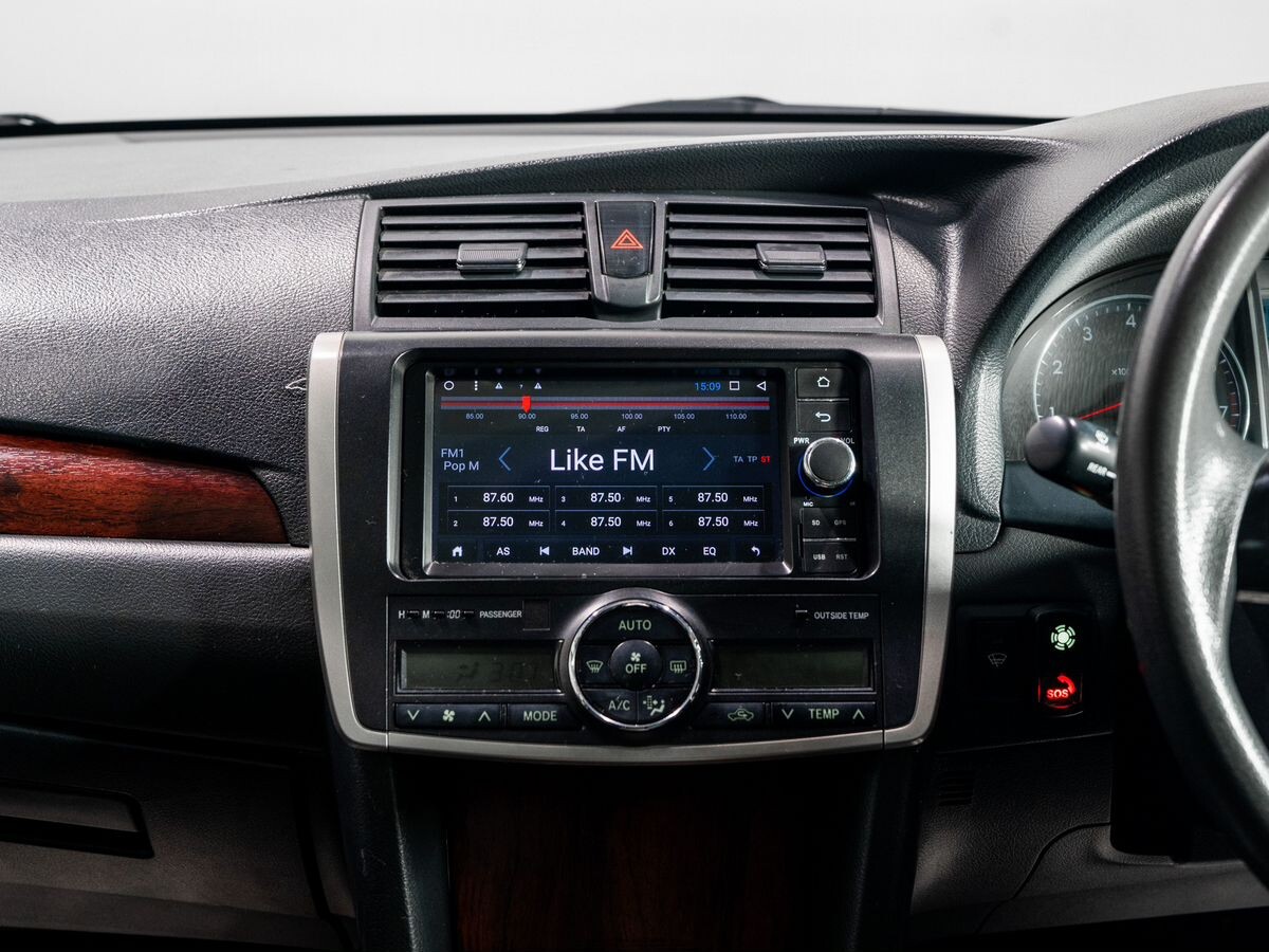 Toyota Allion 2012 - фото автомобиля