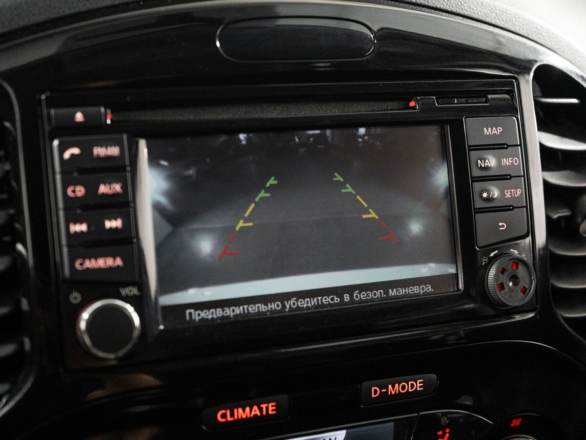 Nissan Juke 2013 - фото автомобиля