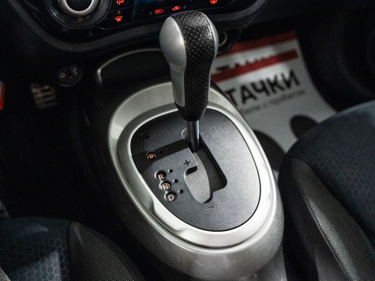 Nissan Juke 2013 - фото автомобиля