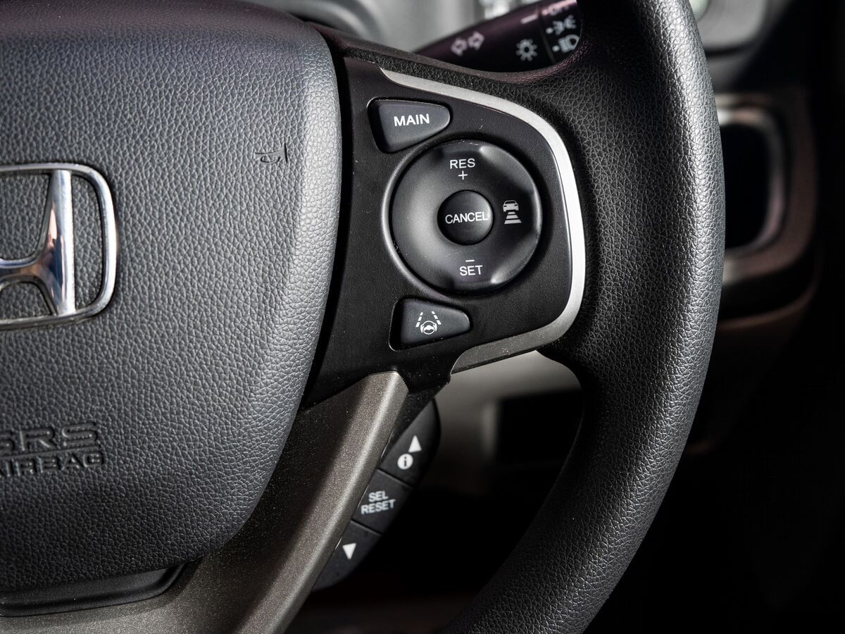 Honda Stepwgn 2015 - фото автомобиля