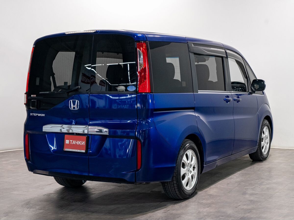 Honda Stepwgn 2015 - фото автомобиля