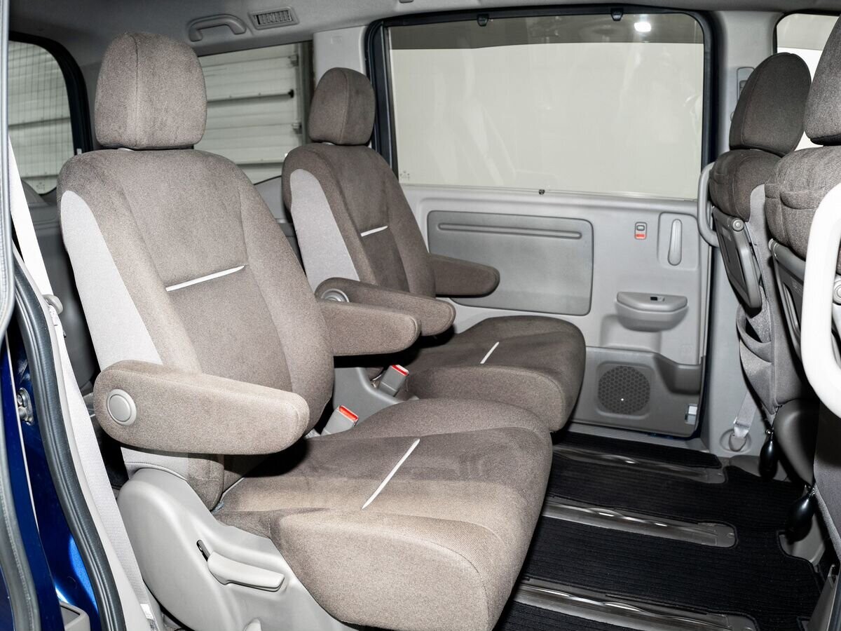 Honda Stepwgn 2015 - фото автомобиля
