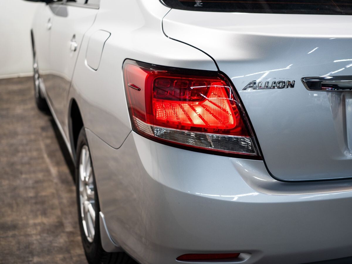 Toyota Allion 2017 - фото автомобиля