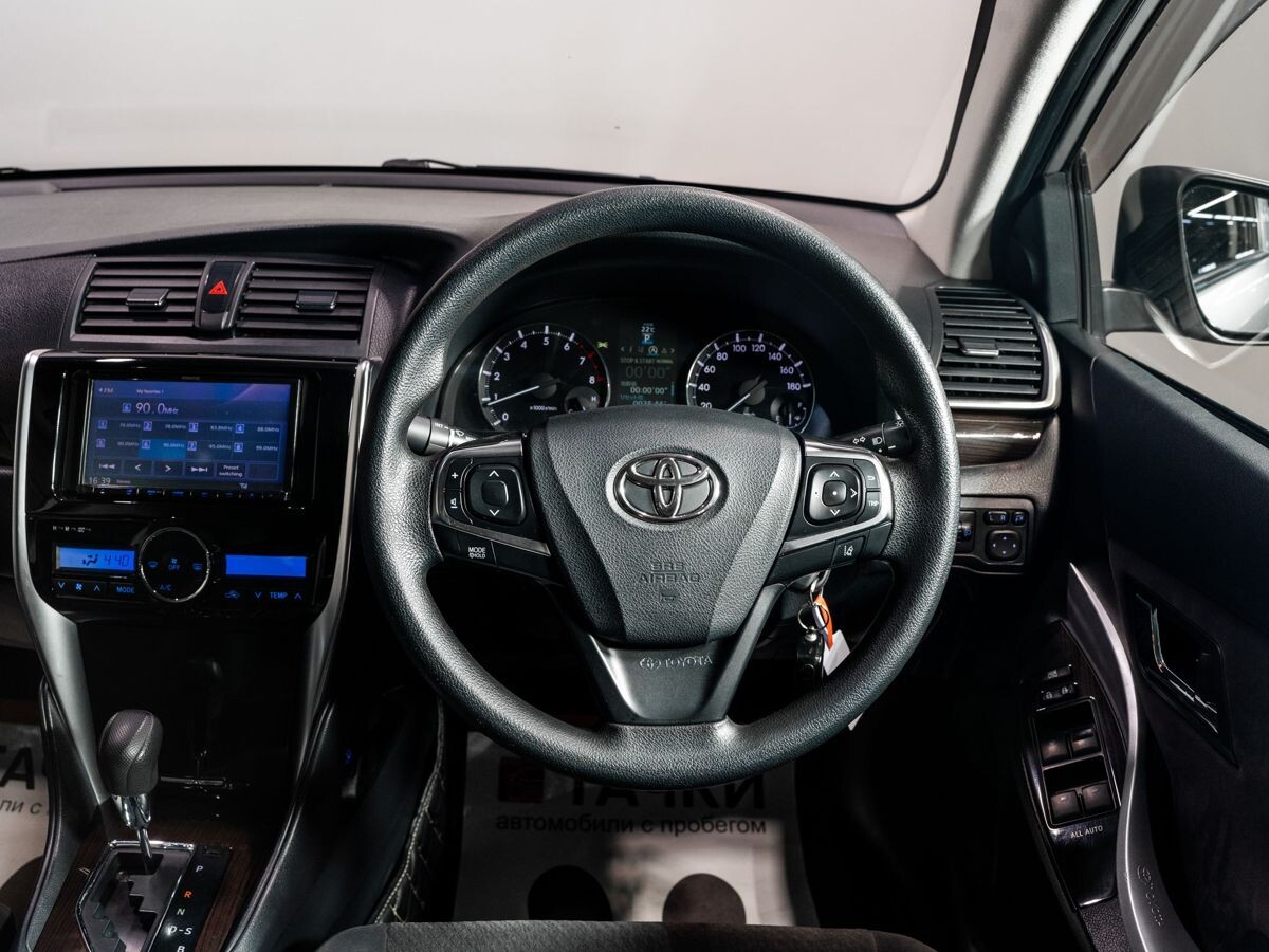 Toyota Allion 2017 - фото автомобиля