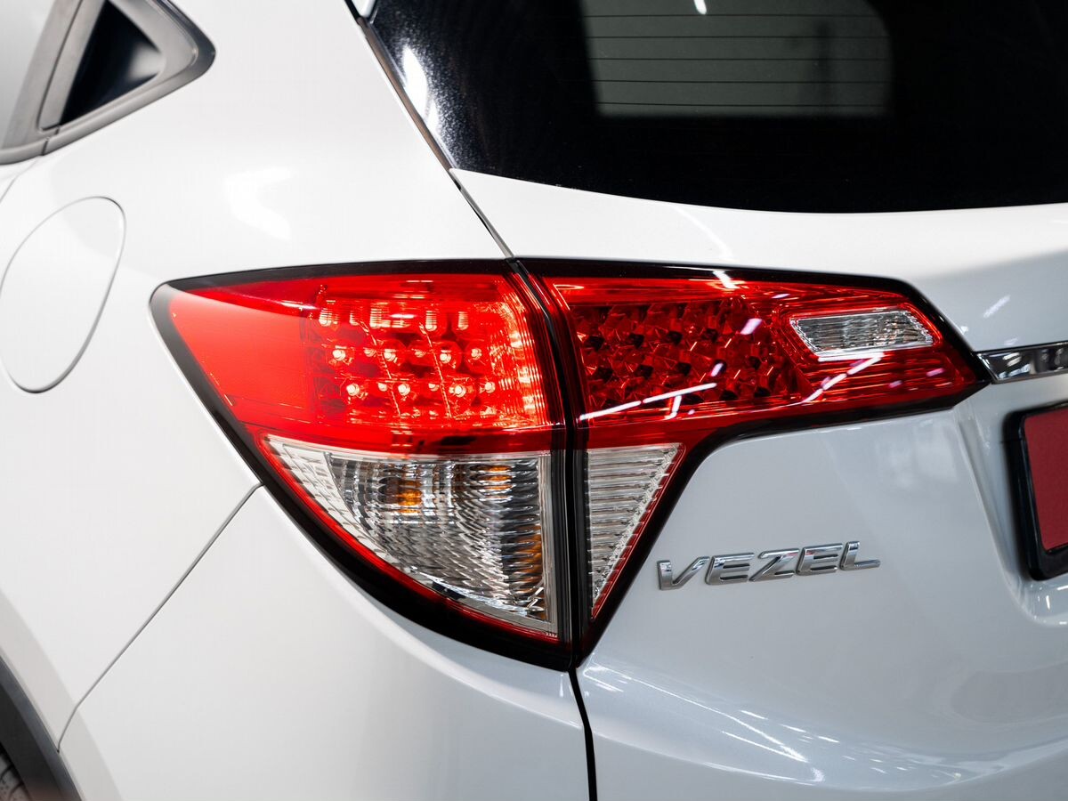 Honda Vezel 2018 - фото автомобиля