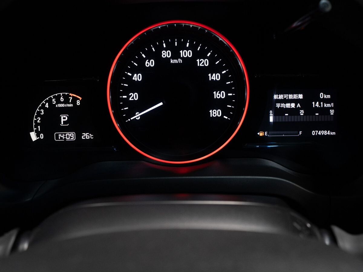 Honda Vezel 2018 - фото автомобиля