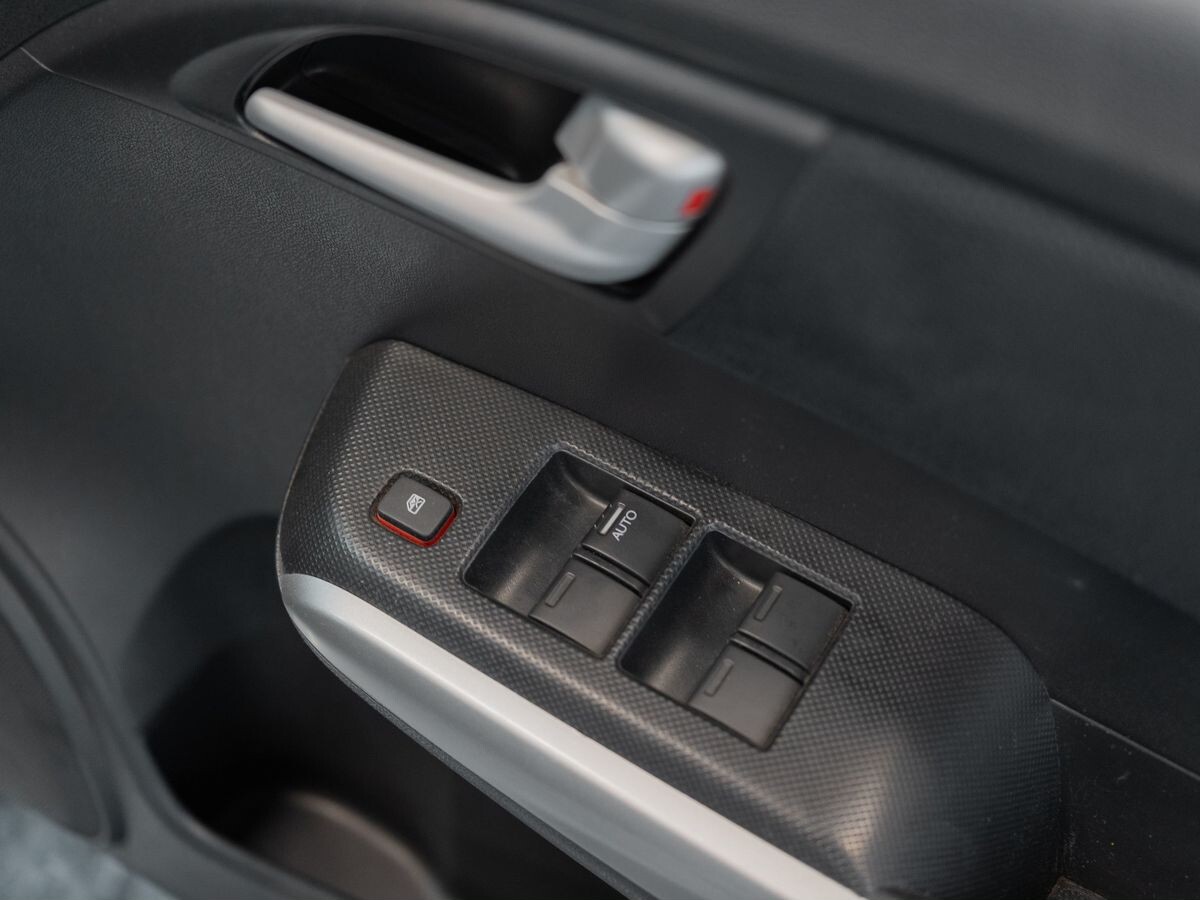 Honda Insight 2013 - фото автомобиля