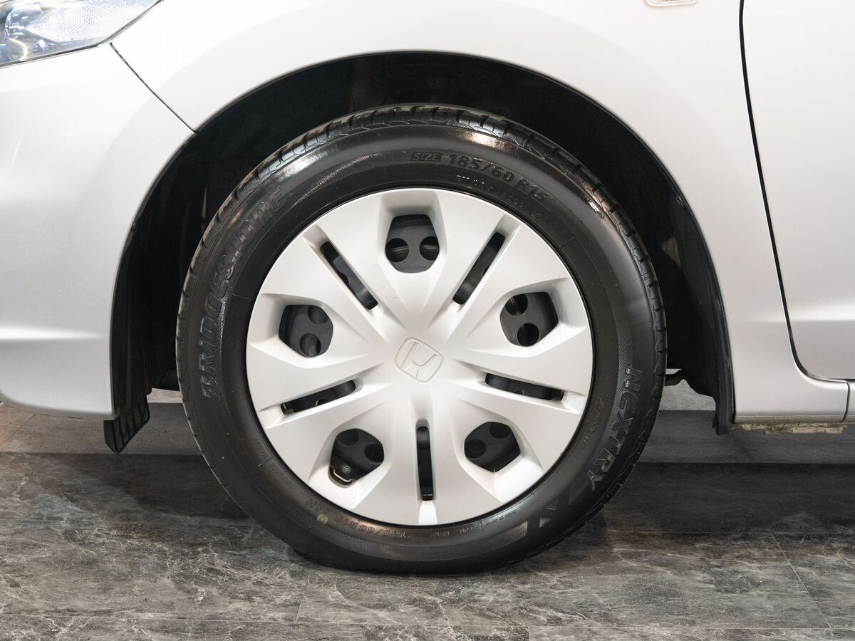 Honda Insight 2013 - фото автомобиля