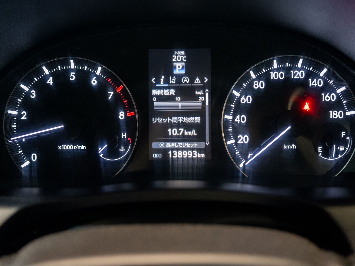 Toyota Premio 2017 - фото автомобиля