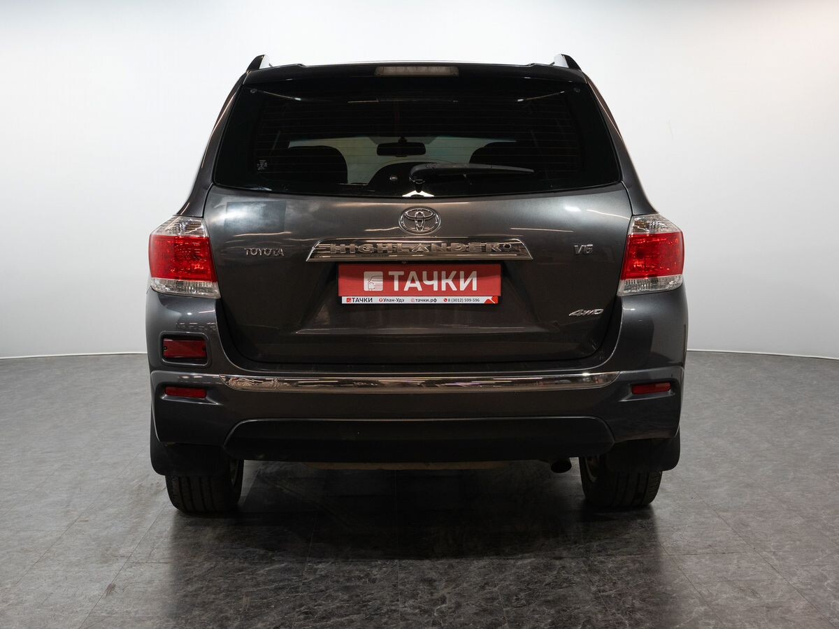 Toyota Highlander 2011 - фото автомобиля