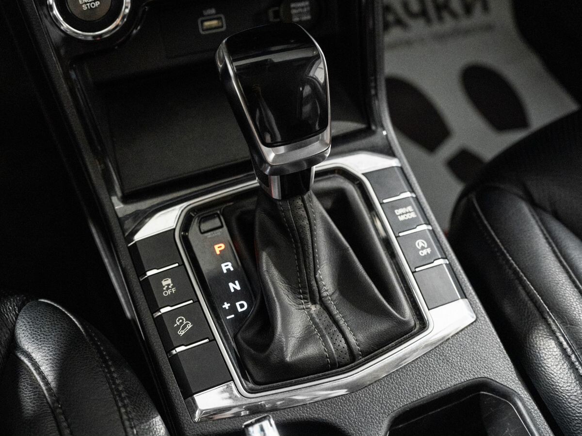 SsangYong Korando 2020 - фото автомобиля