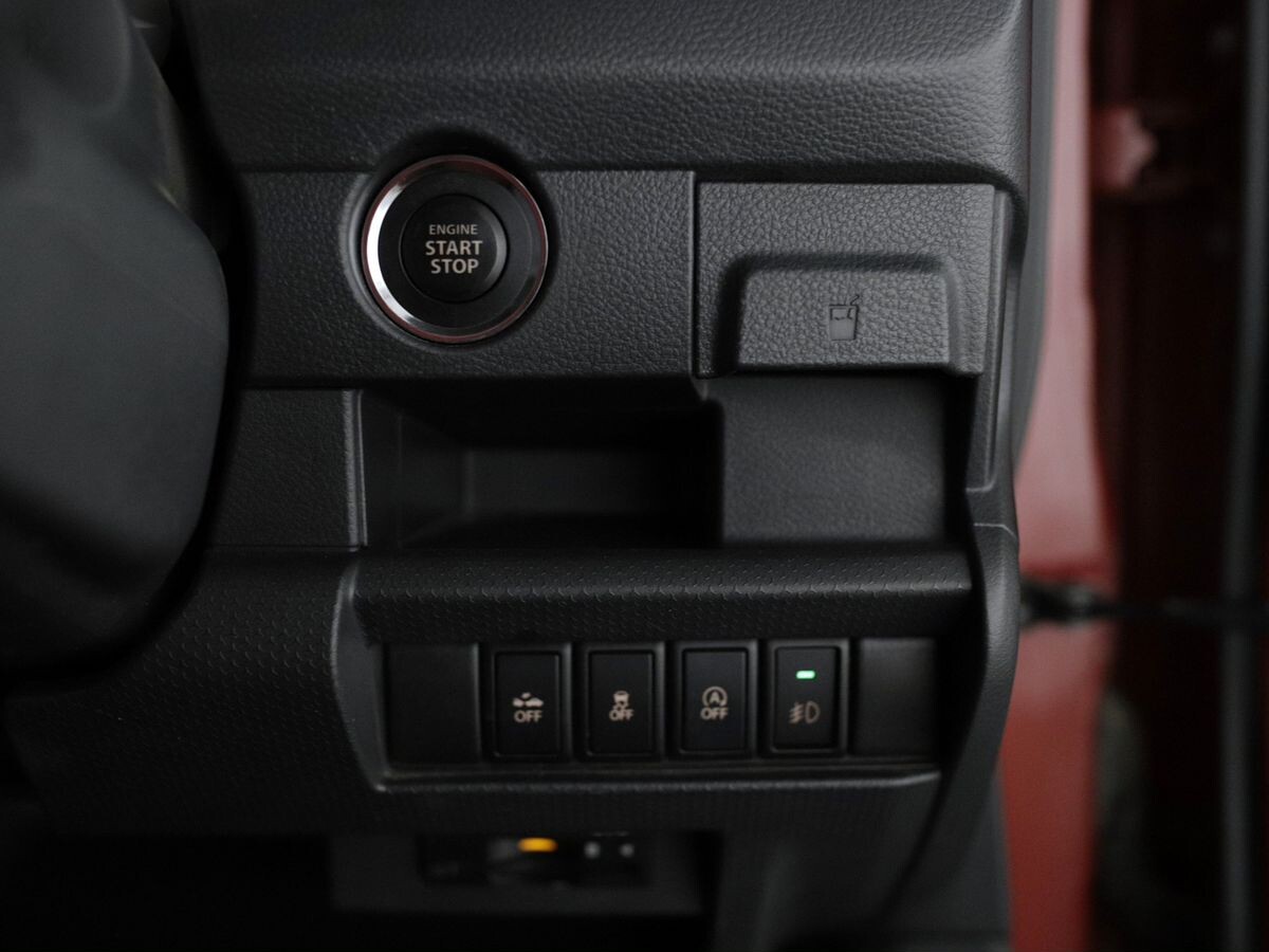 Suzuki Hustler 2014 - фото автомобиля