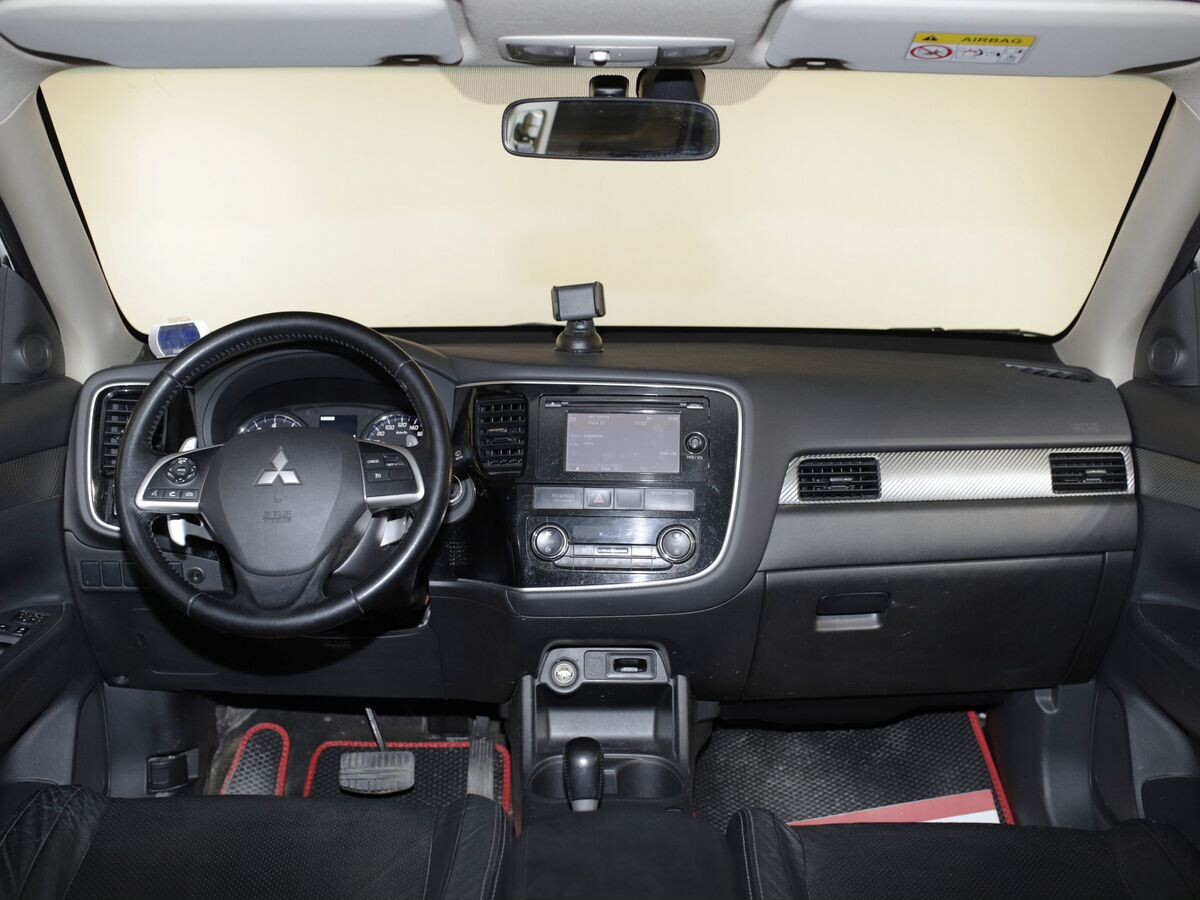 Mitsubishi Outlander 2014 - фото автомобиля