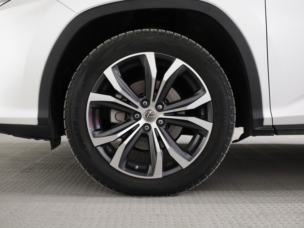 Lexus RX200t 2016 - фото автомобиля
