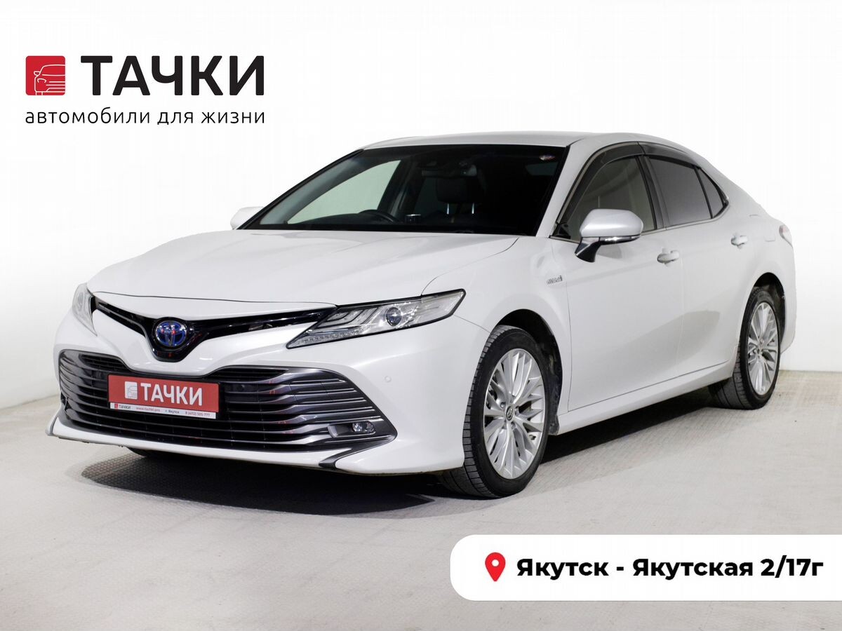 Toyota Camry 2017 - фото автомобиля
