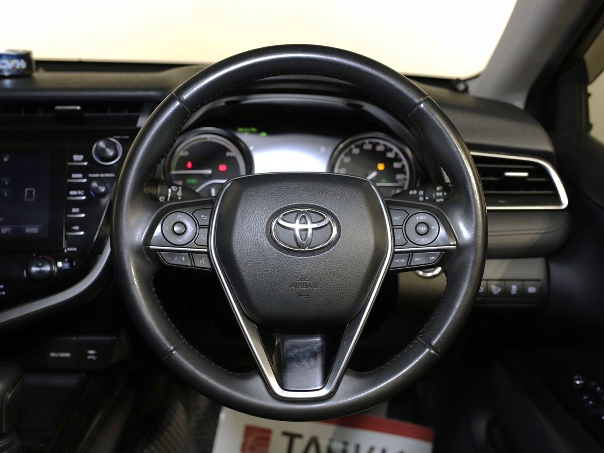 Toyota Camry 2017 - фото автомобиля