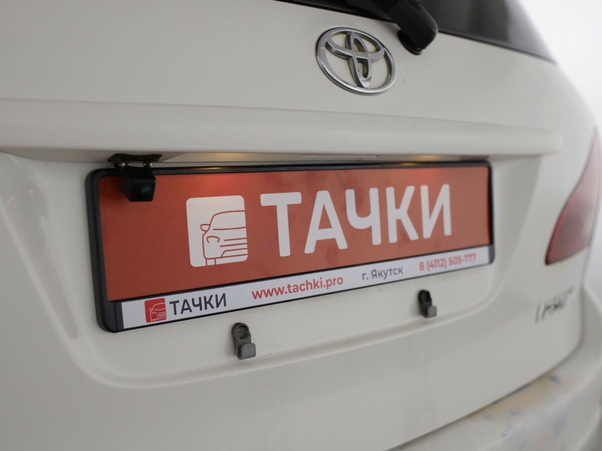 Toyota Ipsum 2002 - фото автомобиля