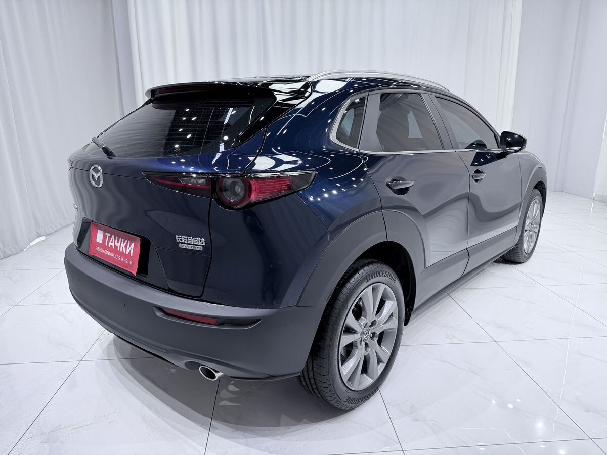 Mazda CX-30 2023 - фото автомобиля