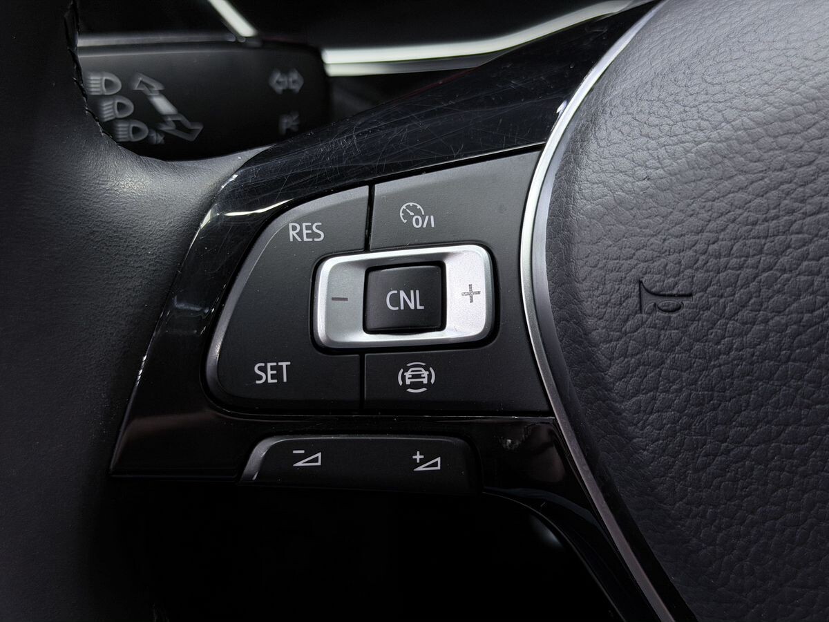 Volkswagen Sagitar L 2021 - фото автомобиля