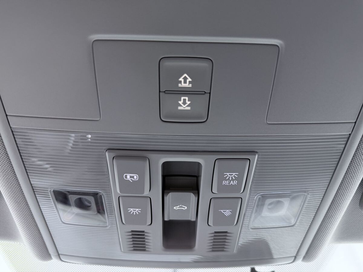 Volkswagen Sagitar L 2021 - фото автомобиля