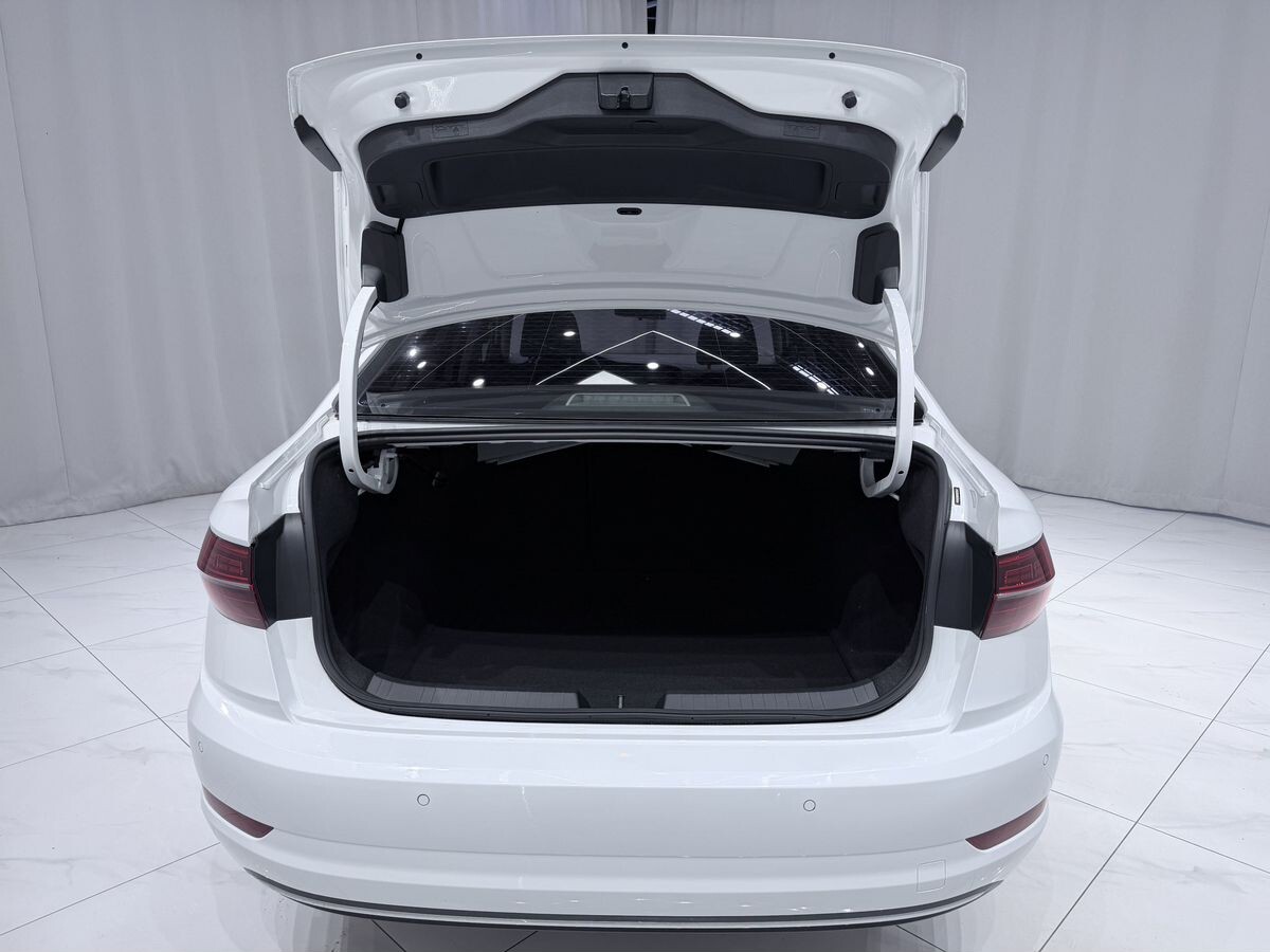 Volkswagen Sagitar L 2021 - фото автомобиля
