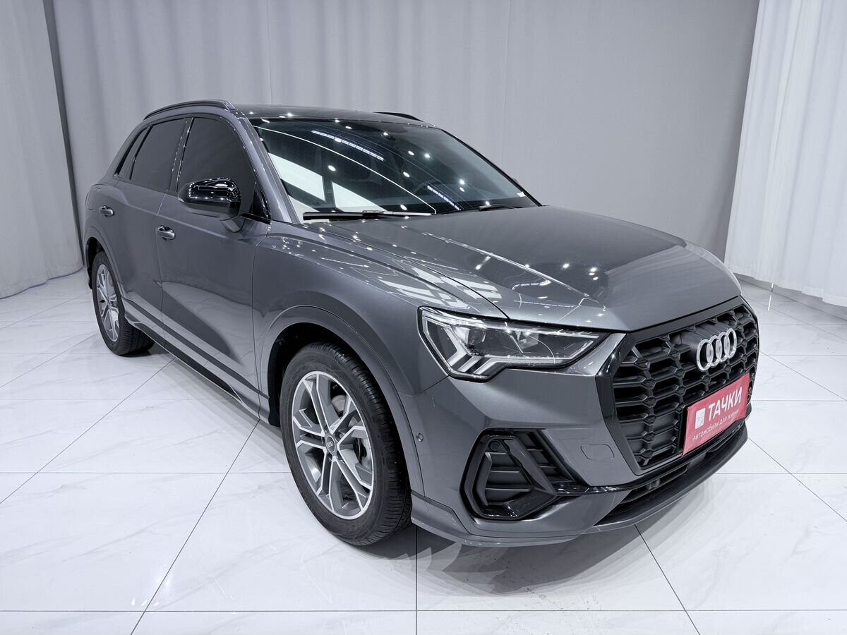 Audi Q3 2023 - фото автомобиля