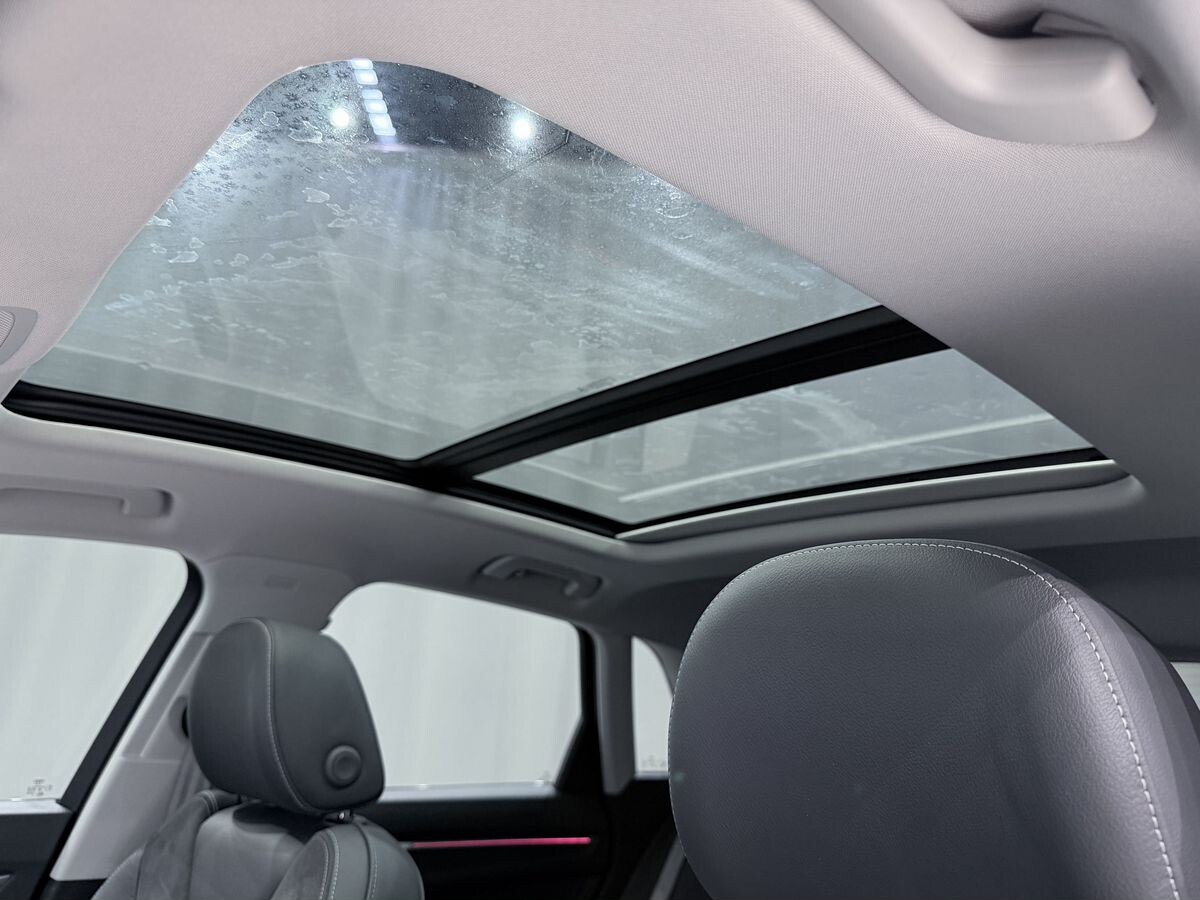 Audi Q3 2023 - фото автомобиля