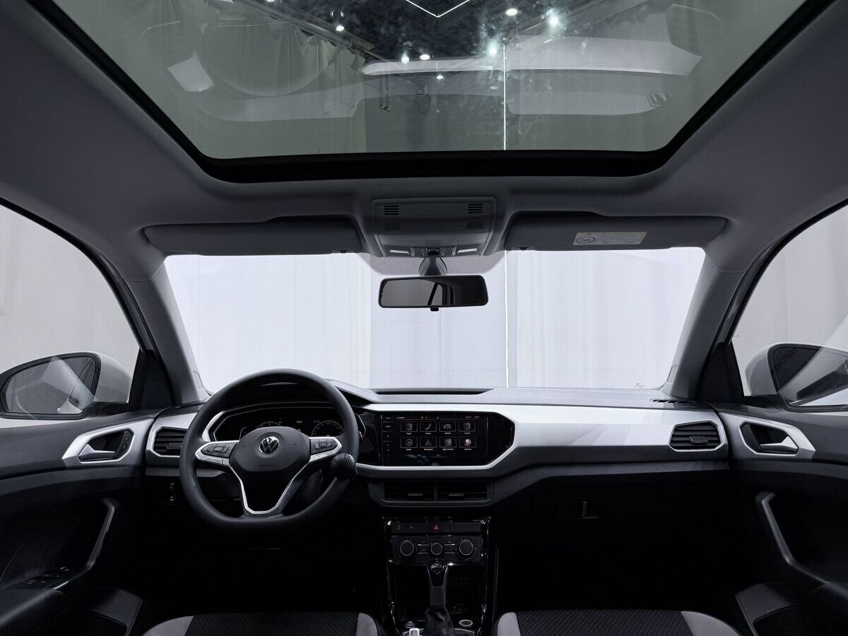 Volkswagen Tacqua 2021 - фото автомобиля