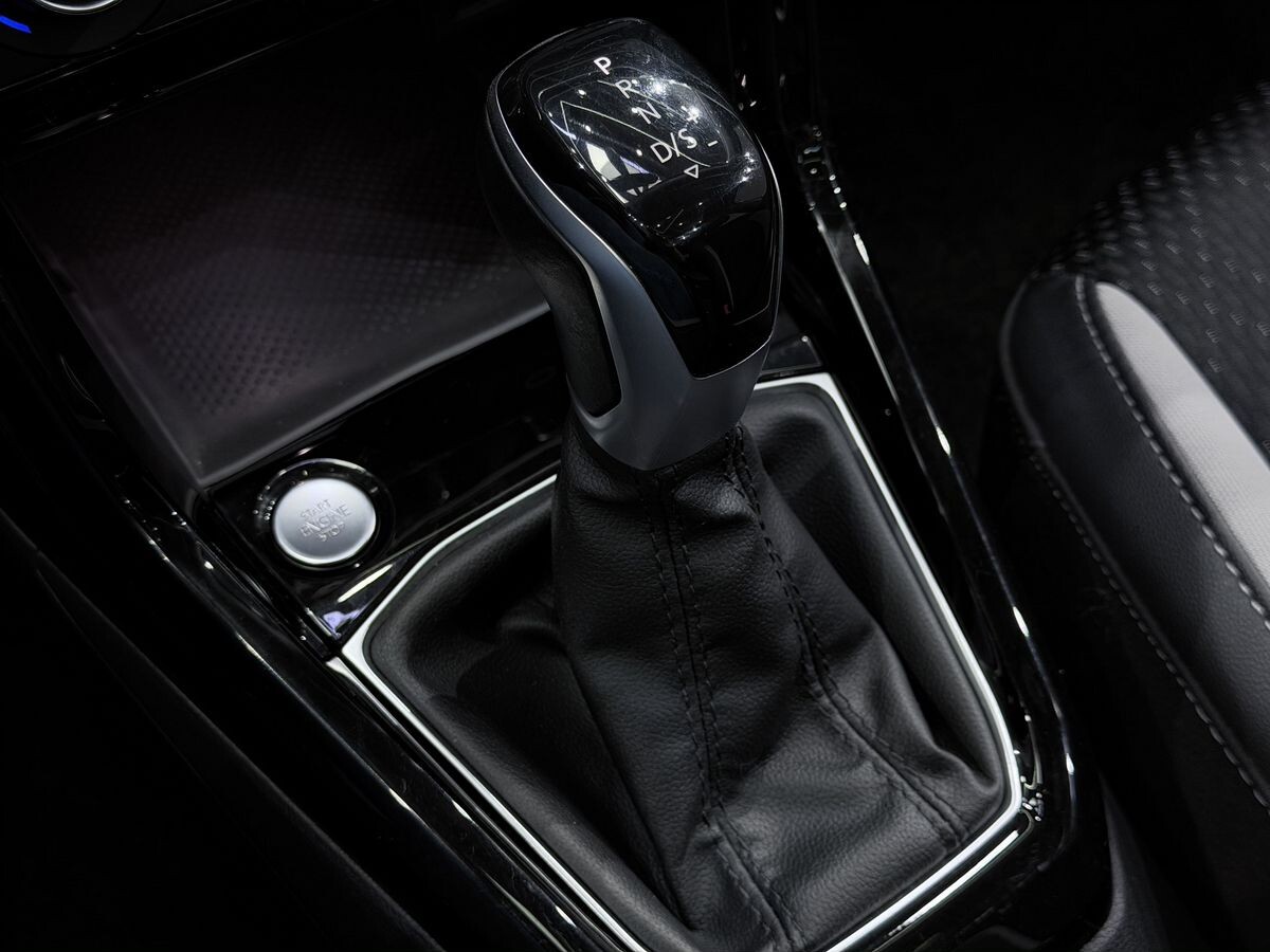 Volkswagen Tacqua 2021 - фото автомобиля