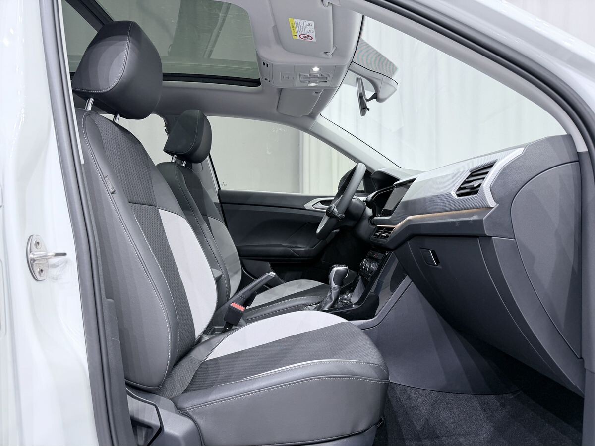 Volkswagen Tacqua 2021 - фото автомобиля