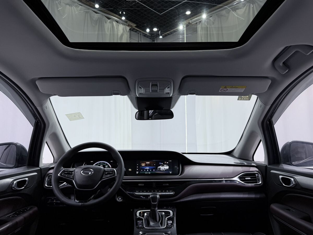 GAC Trumpchi M6 Pro 2022 - фото автомобиля