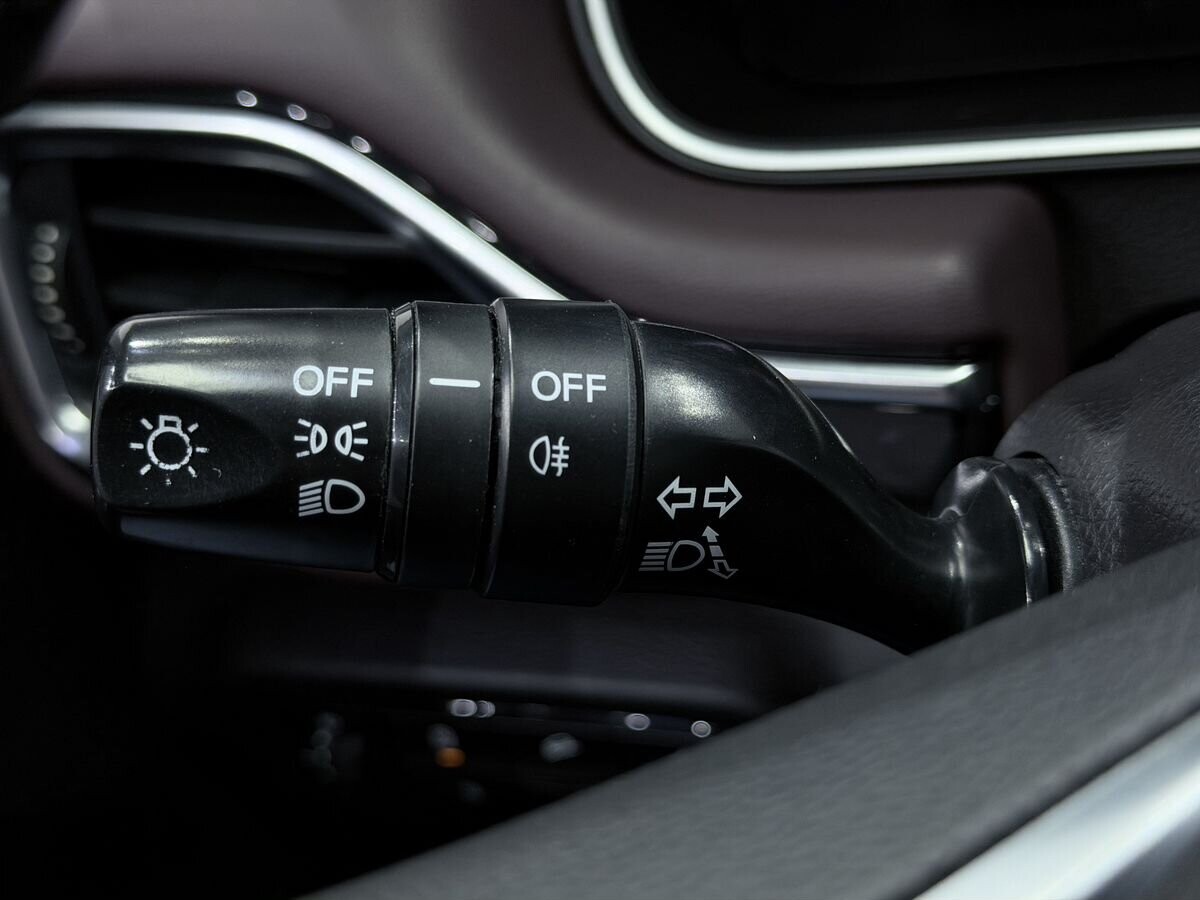 GAC Trumpchi M6 Pro 2022 - фото автомобиля