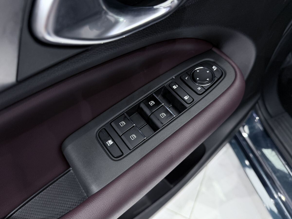 GAC Trumpchi M6 Pro 2022 - фото автомобиля