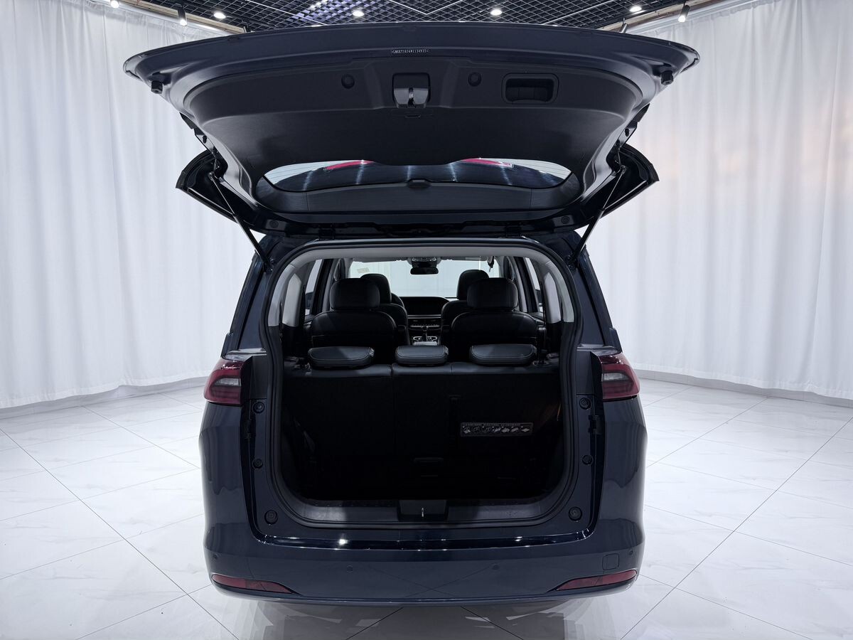 GAC Trumpchi M6 Pro 2022 - фото автомобиля