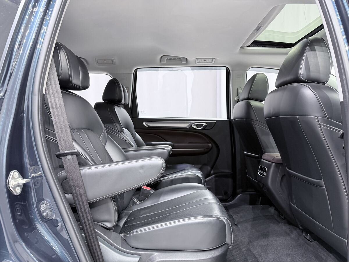 GAC Trumpchi M6 Pro 2022 - фото автомобиля