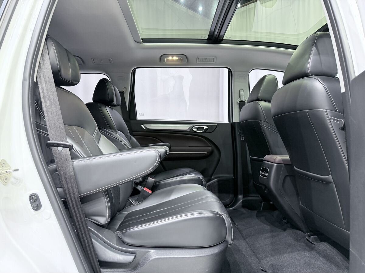 GAC Trumpchi M6 Pro 2022 - фото автомобиля