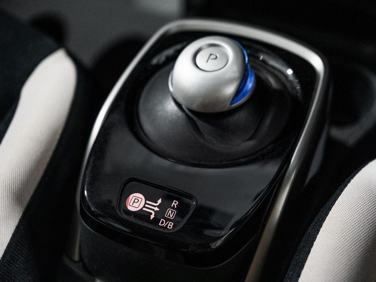 Nissan Note 2017 - фото автомобиля