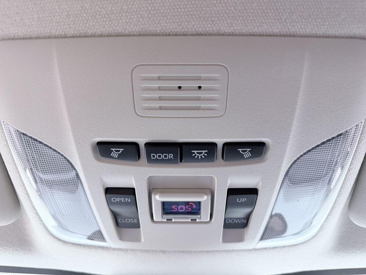 Toyota Corolla 2022 - фото автомобиля