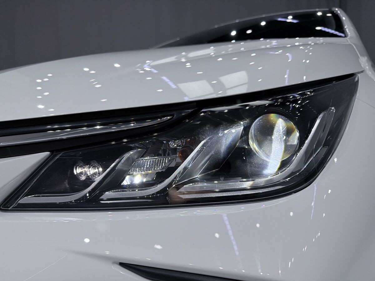 Toyota Corolla 2022 - фото автомобиля