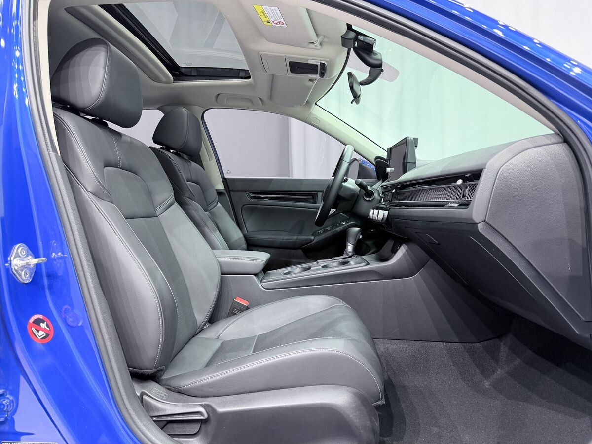 Honda Civic 2021 - фото автомобиля