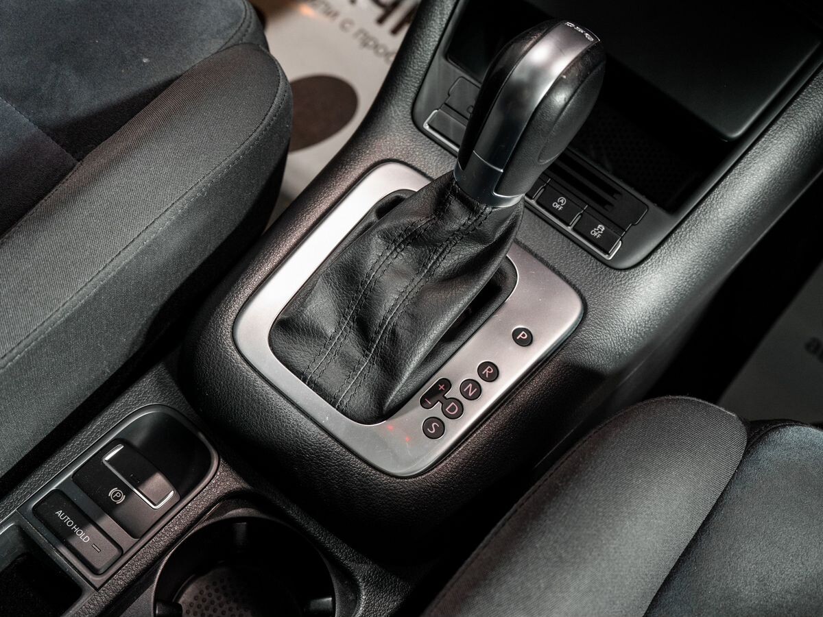 Volkswagen Tiguan 2014 - фото автомобиля