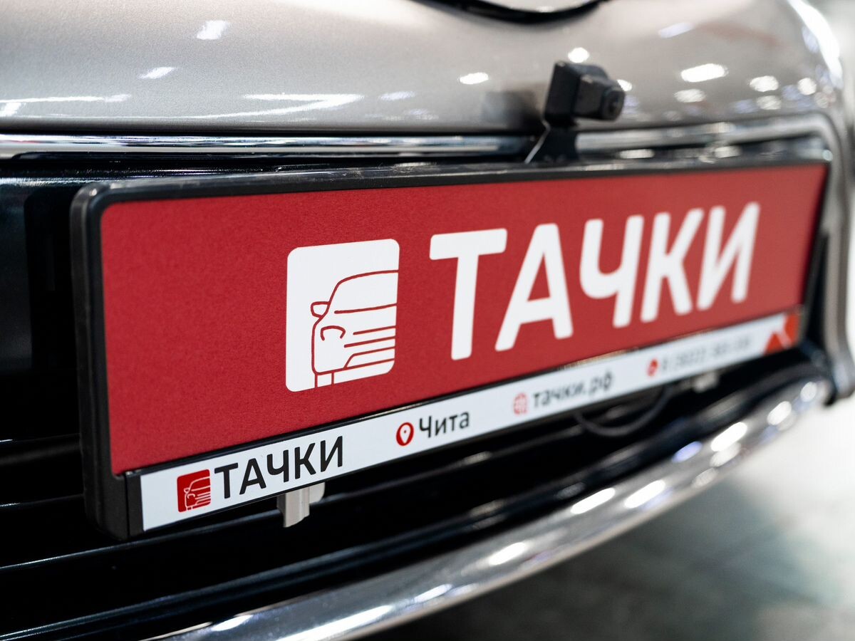 Toyota Auris 2013 - фото автомобиля