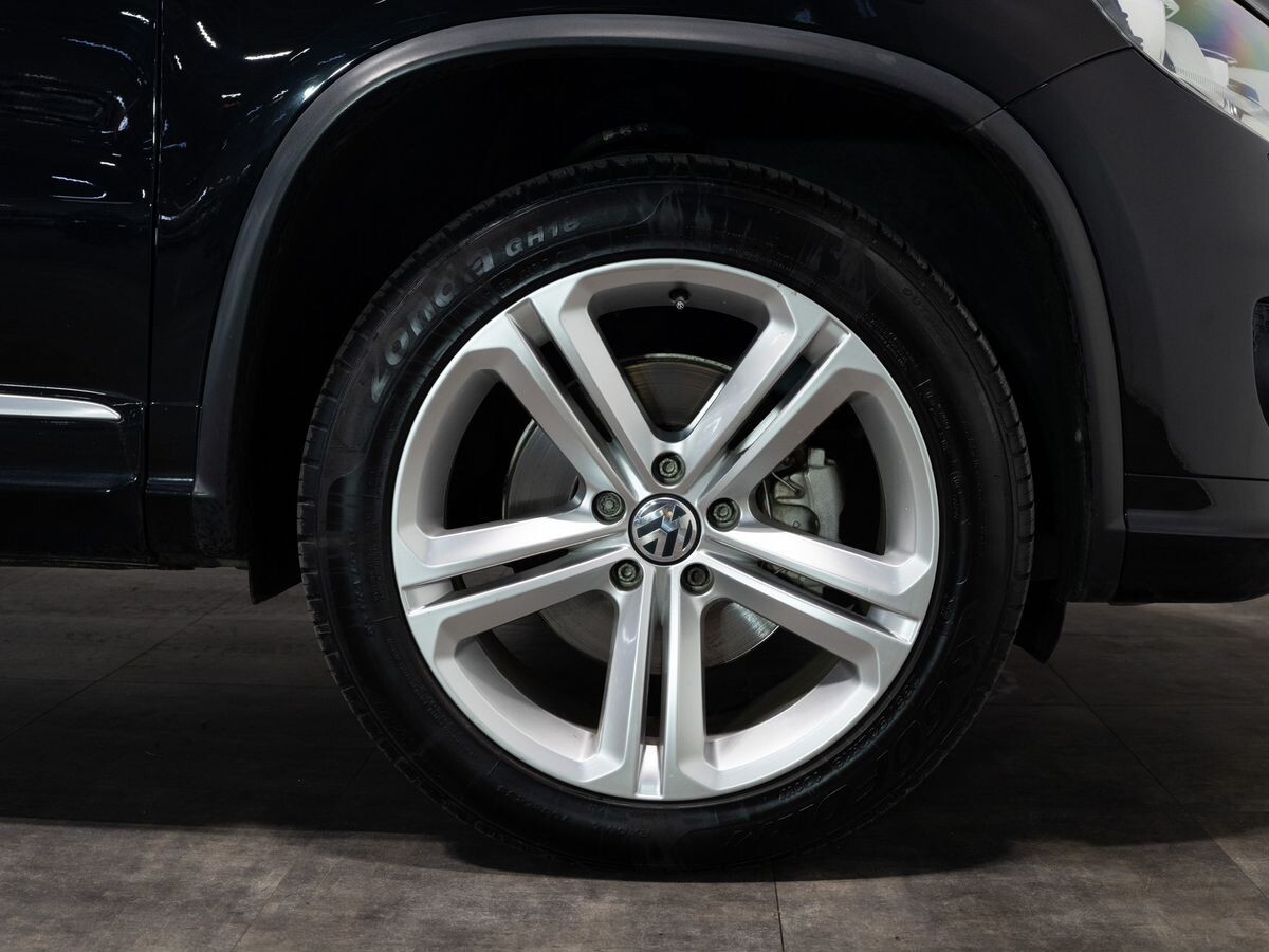 Volkswagen Tiguan 2014 - фото автомобиля