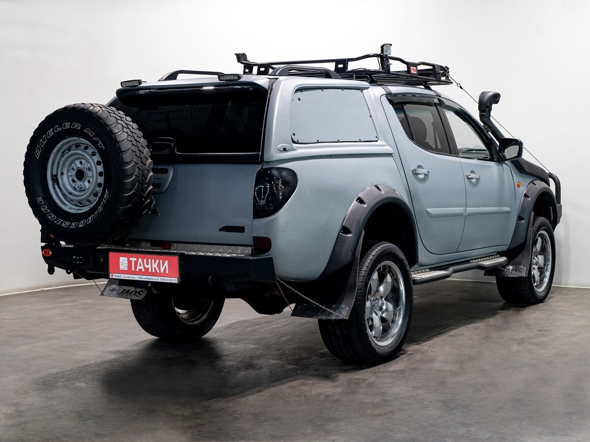 Mitsubishi L200 2008 - фото автомобиля