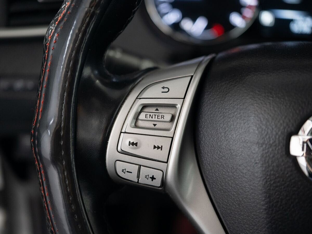 Nissan X-Trail 2016 - фото автомобиля