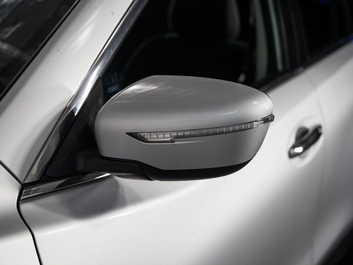 Nissan X-Trail 2016 - фото автомобиля