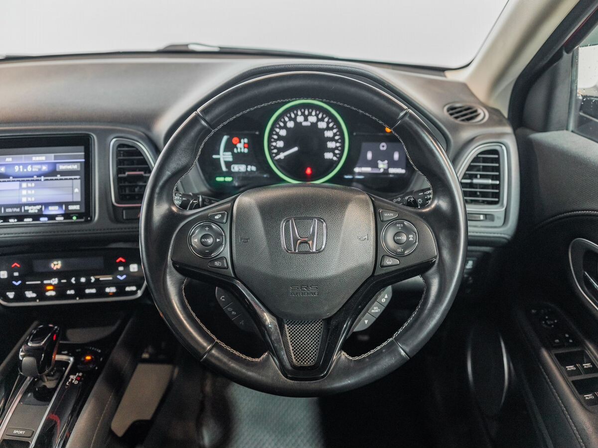 Honda Vezel 2019 - фото автомобиля