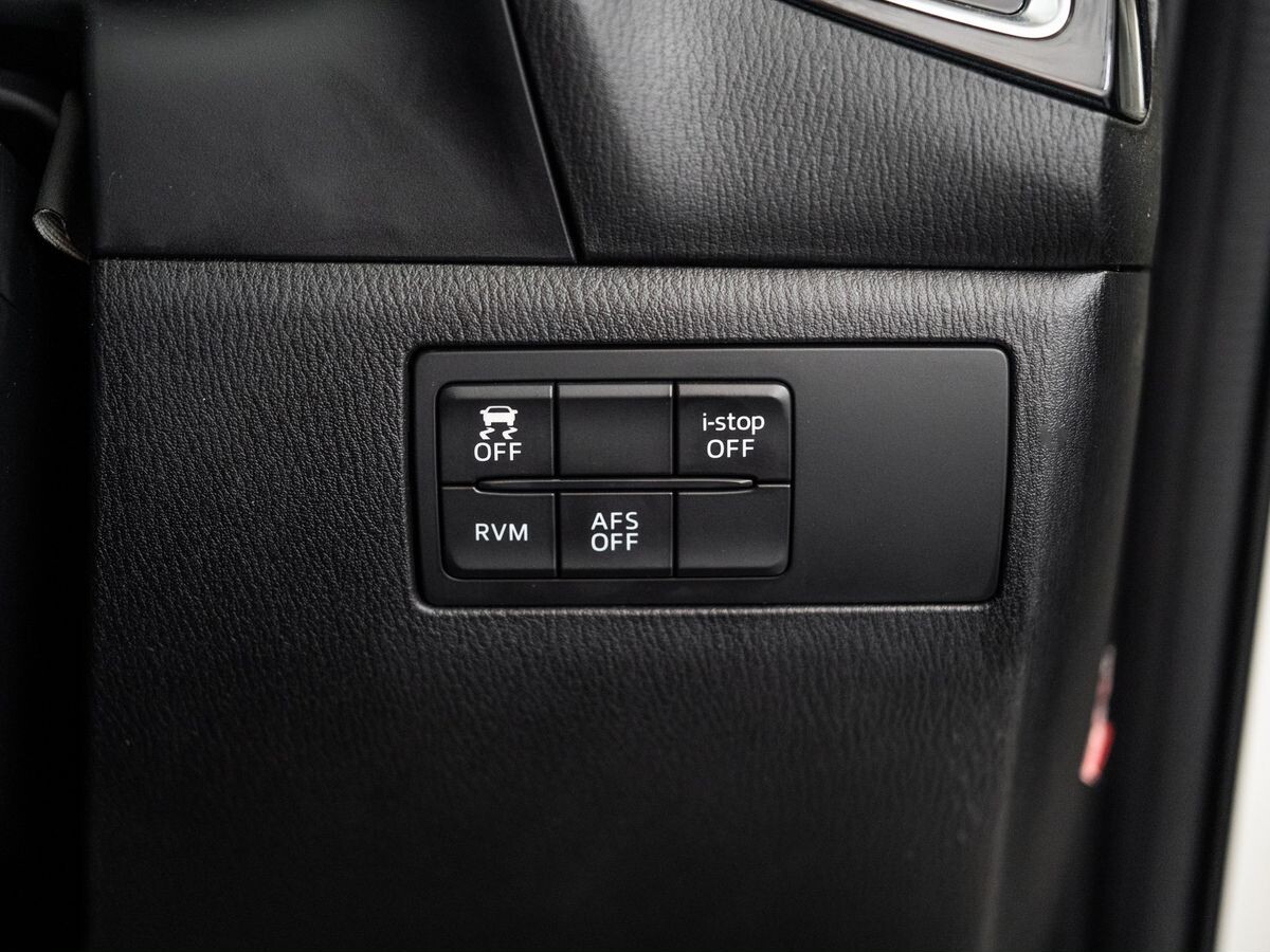 Mazda Axela 2014 - фото автомобиля